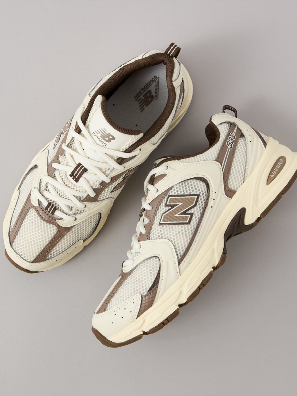 New Balance 530 White and Gray Athletic Running Sneakers - Picture 5 of 5